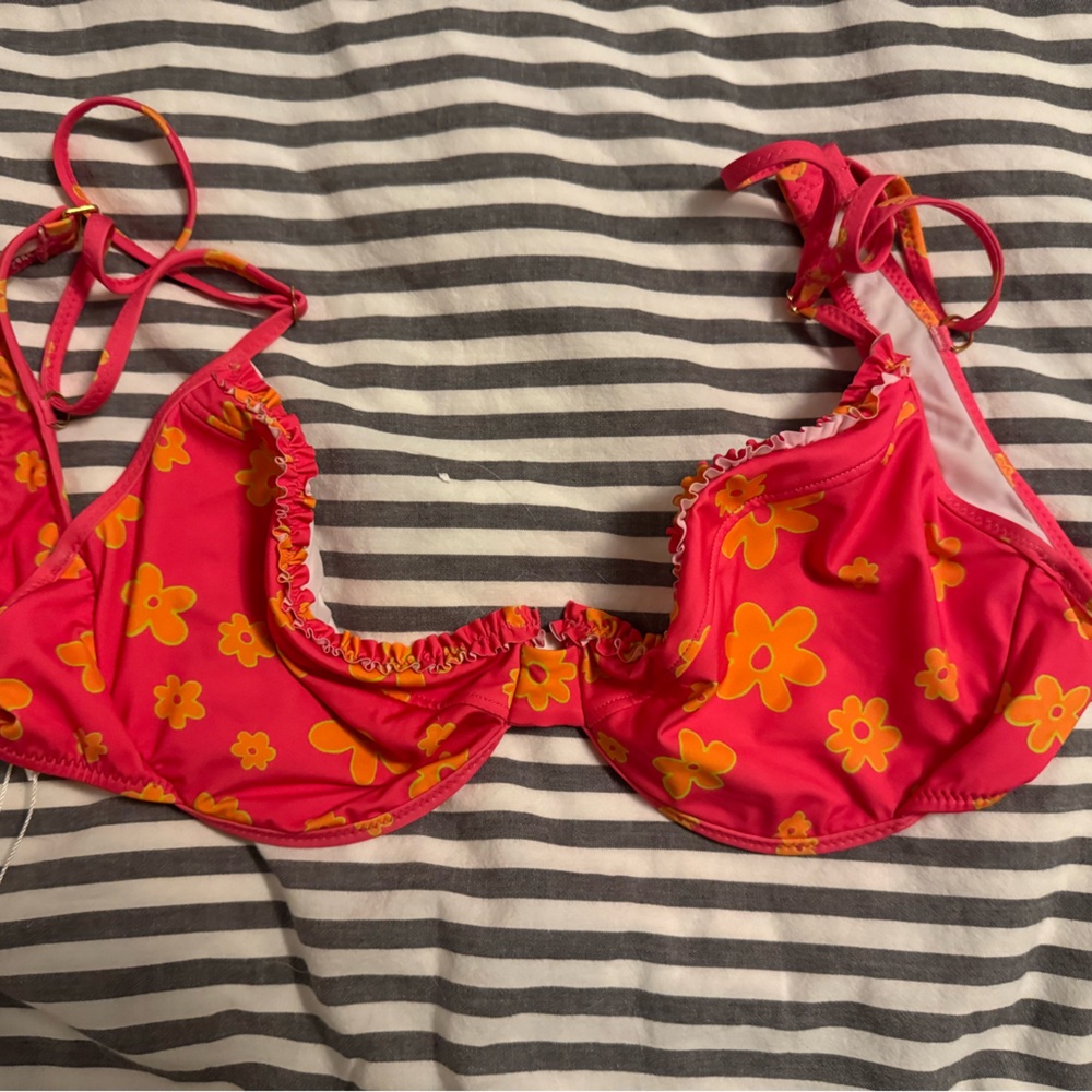 NWT Heavy Manners Love To Love You Ruffled Up Underwire Top size XL